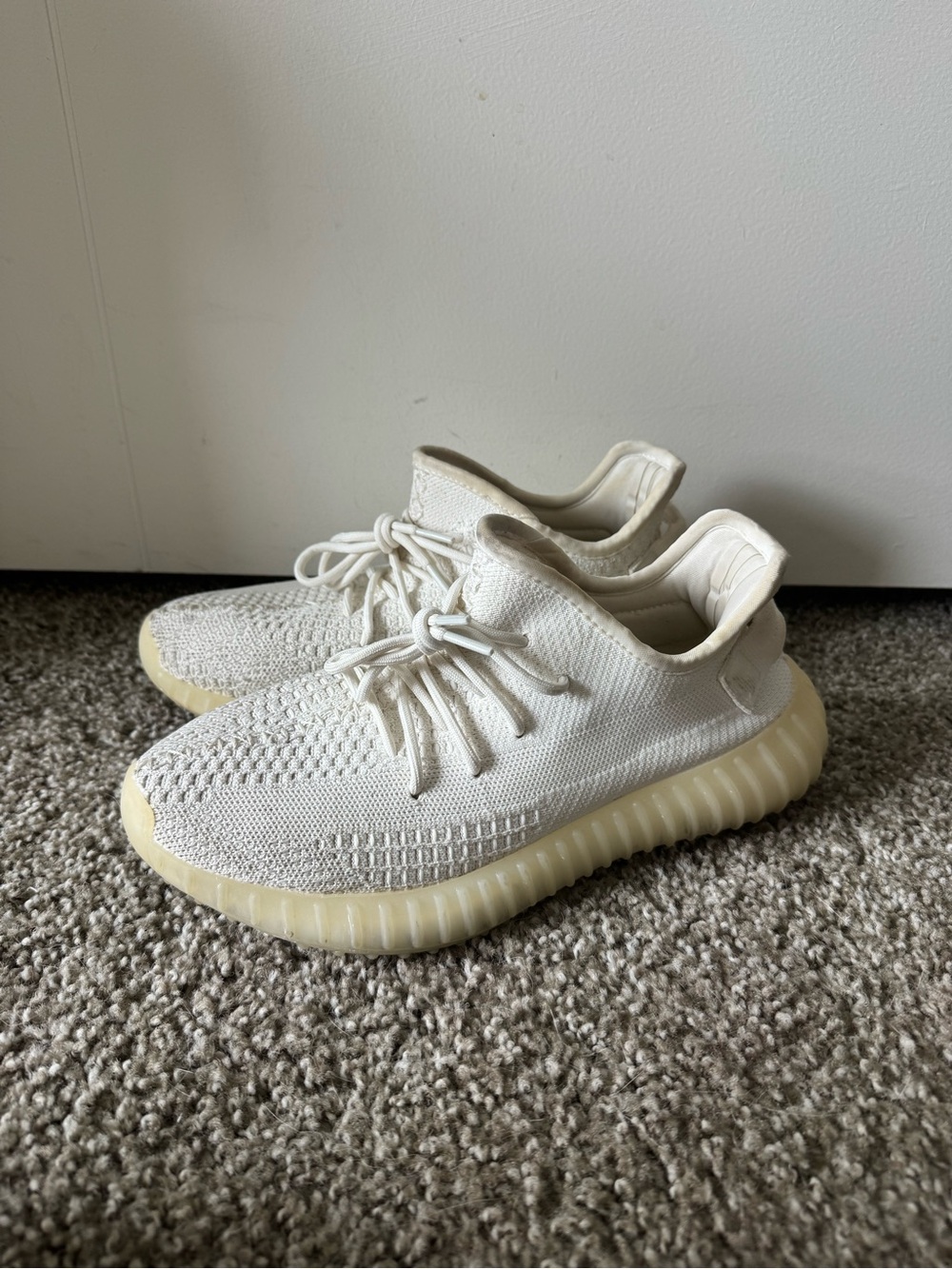 Yeezy Boost 350 V2 Low Cream White / Triple White Mens size 8